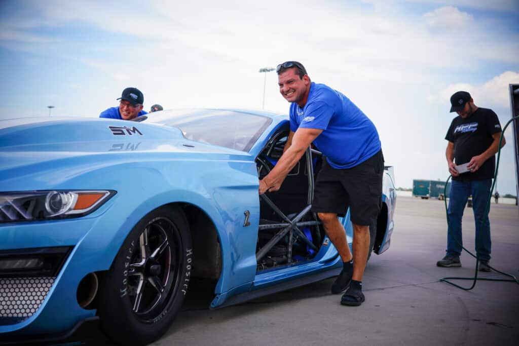 Manny Alvarez HPP RACING BLUE ANGEL